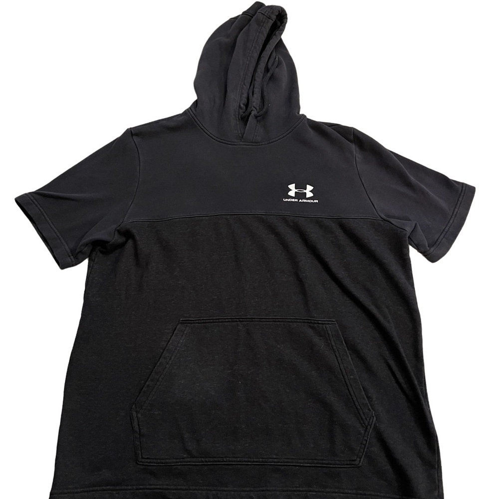 Under Armour Short Sleeve Hoodie size Large